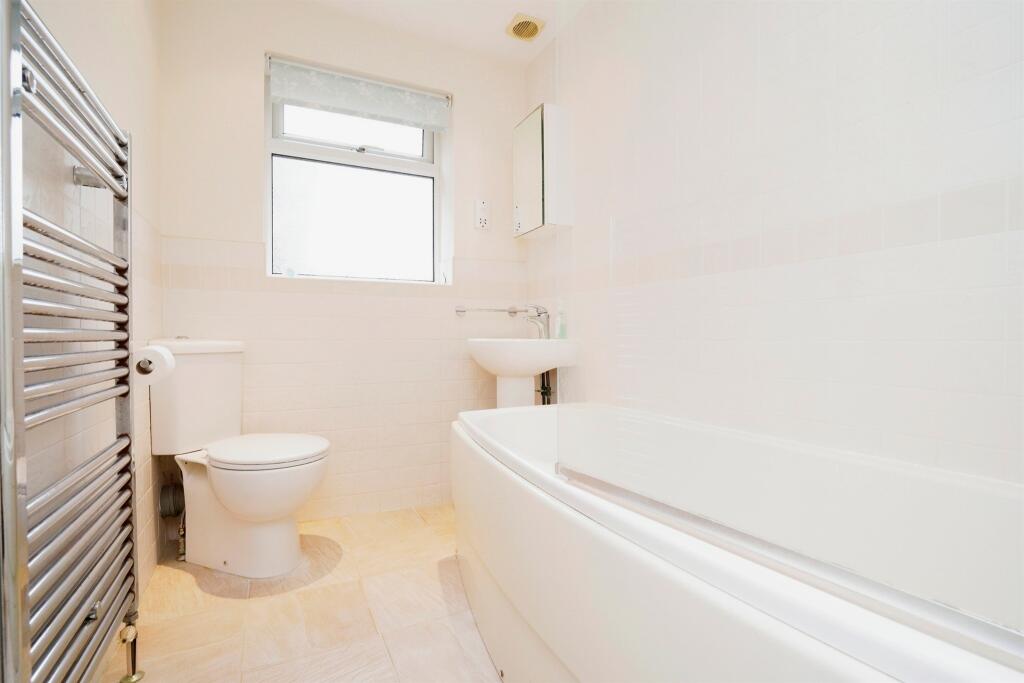 Additional image 14 of Bewdley Close, Harpenden