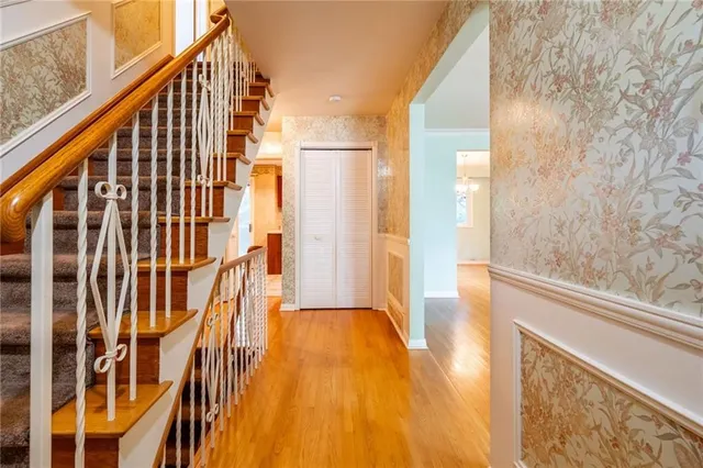 Additional image 7 of 555 LETITIA Crt