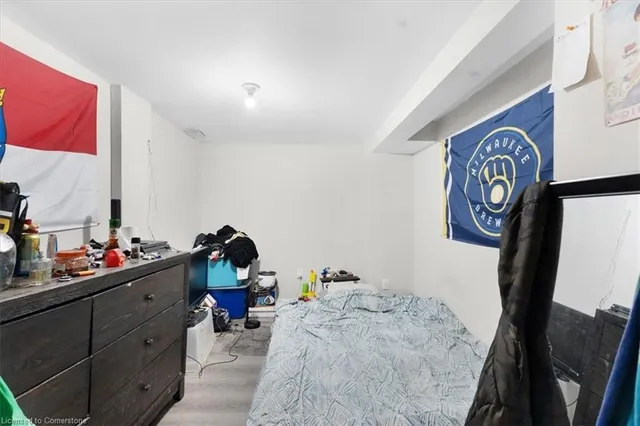 Additional image 11 of 770 Barton St