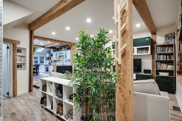 Additional image 5 of 157 East 19th St