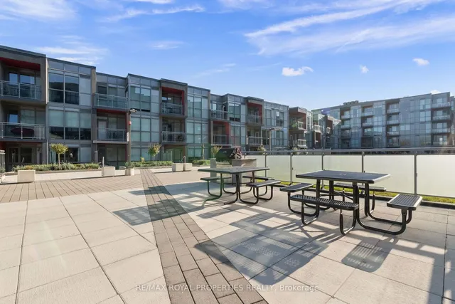 Additional image 27 of 5240 Dundas St Unit B201