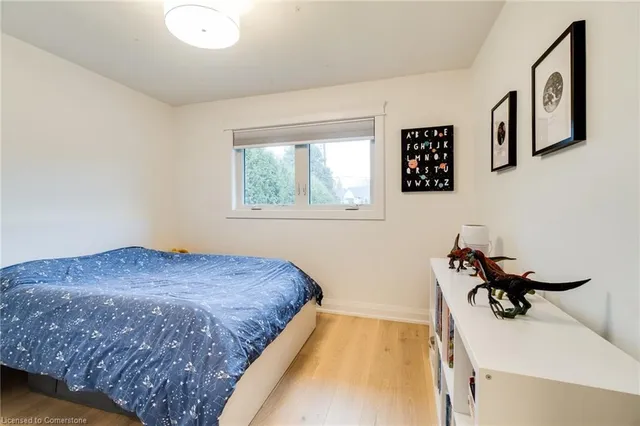 Additional image 28 of 685 Iroquois Ave