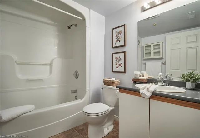 Additional image 15 of 1431 Walkers Line Unit 208