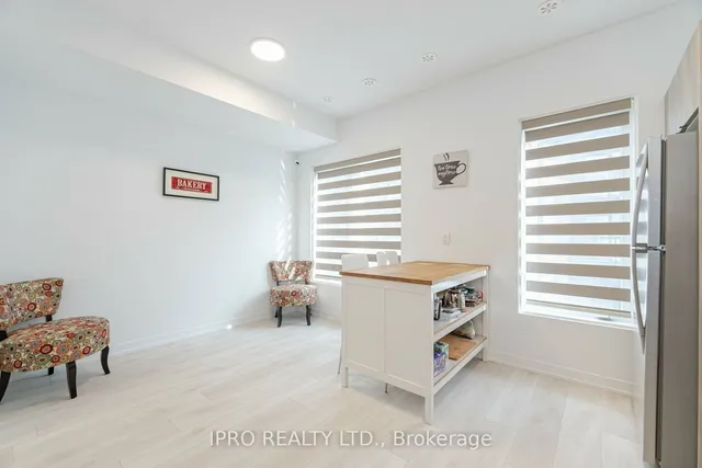 Additional image 19 of 1095 Cooke Blvd Unit 31