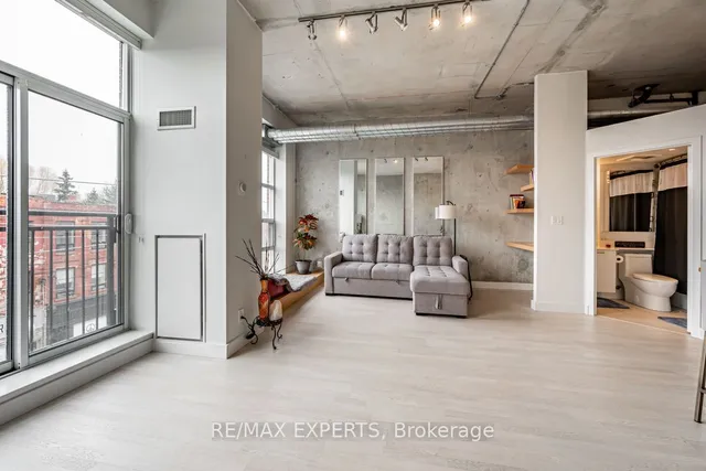 Additional image 15 of 955 Queen St Unit 411