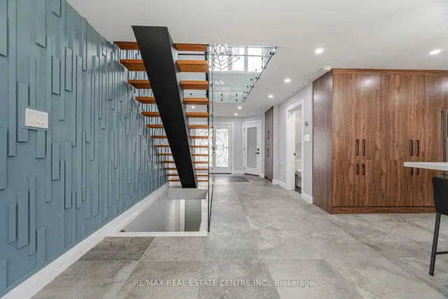 Additional image 39 of 1204 West 5th St