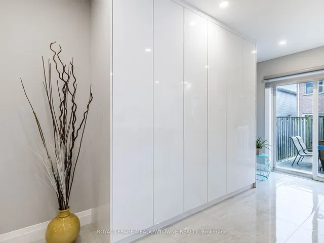 Additional image 13 of 20 Sloan Dr