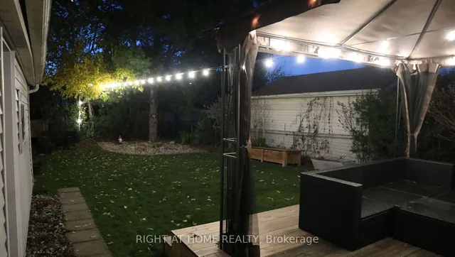 Additional image 24 of 124 Barons Ave