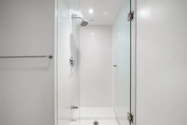 Additional image 7 of 386 Yonge St Unit 2403