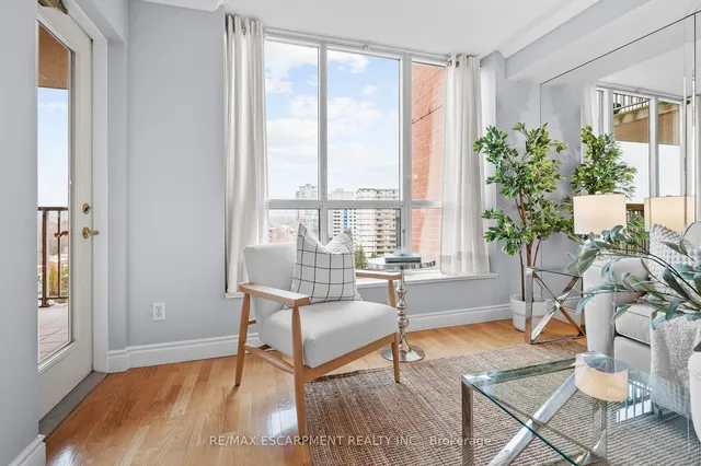 Additional image 6 of 442 Maple Ave Unit 1103