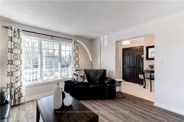 Additional image 9 of 145 GLENARIFF Dr