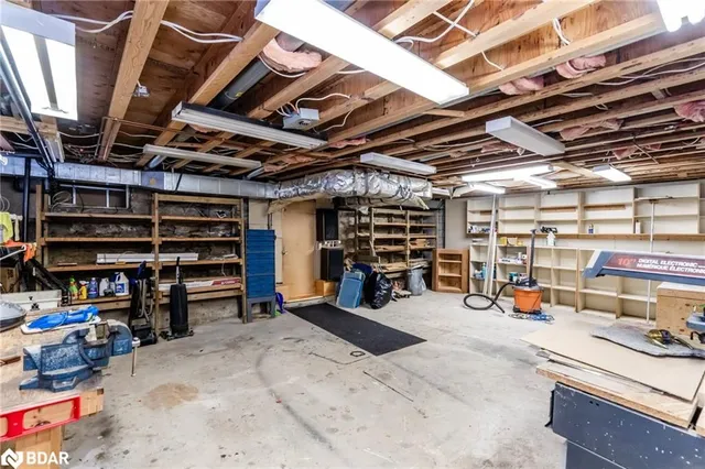 Additional image 35 of 73 COLIN Colin Ave