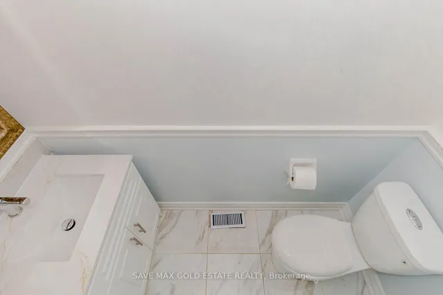 Additional image 15 of 1201 Mowat Lane