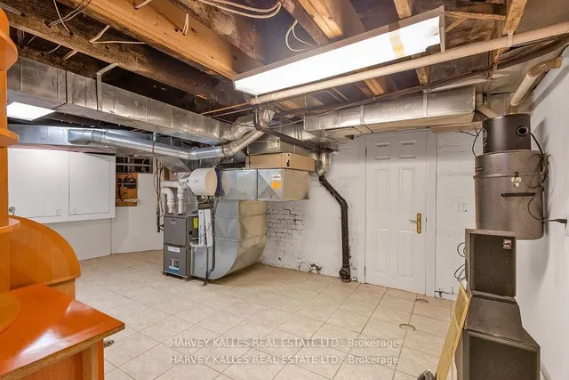 Additional image 36 of 125 Hazelton Ave