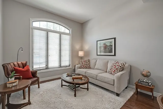 Additional image 8 of 2141 Caroline St Unit 1