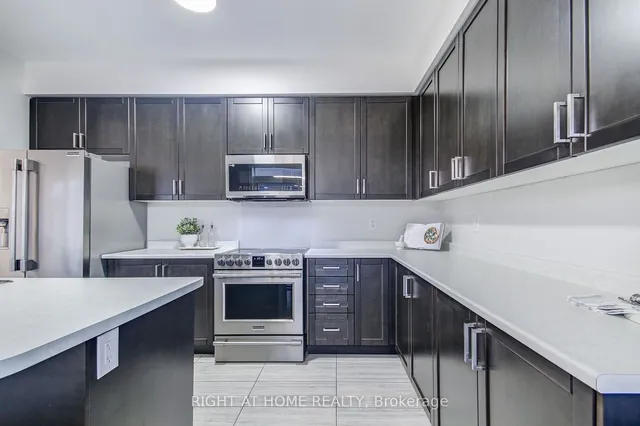 Additional image 13 of 90 Pagebrook Cres