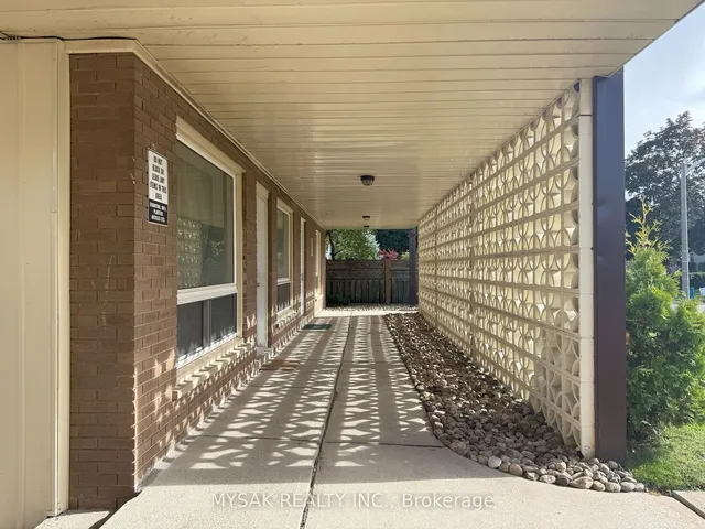 Additional image 4 of 985 Kingsway Dr