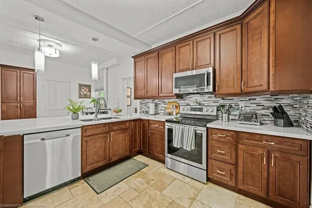 Additional image 14 of 89 Lynden Rd