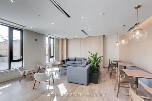 Additional image 20 of 1440 Clarriage Crt Unit 613