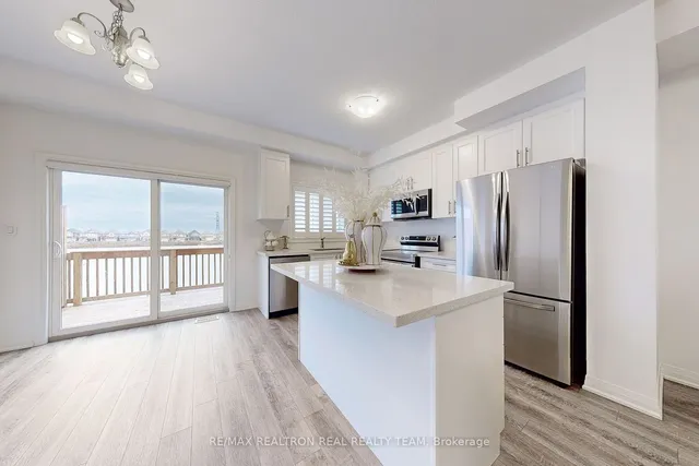 Additional image 12 of 28 Laguna Village Cres