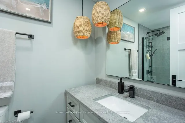 Additional image 13 of 5250 LAKESHORE Rd Unit 1504