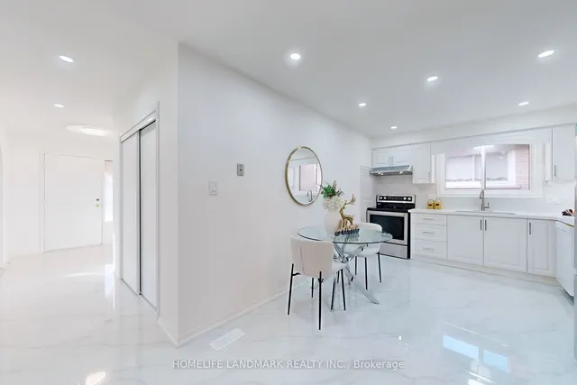 Additional image 29 of 552 Queen Victoria Dr