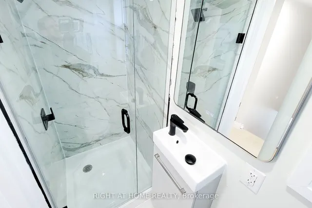 Additional image 24 of 38 Clyde St