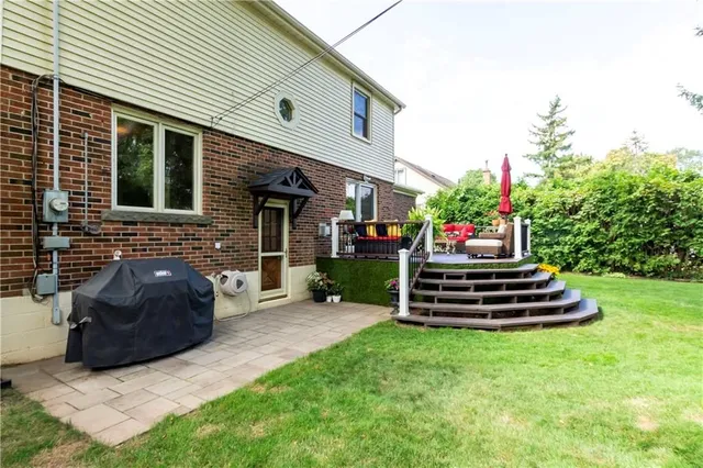 Additional image 36 of 1043 JOAN Dr