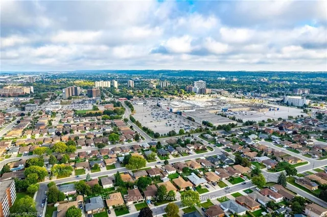 Additional image 30 of 172 OAKLAND Dr