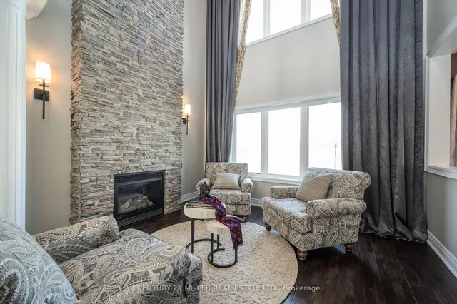 Additional image 6 of 100 Chesswood Tr