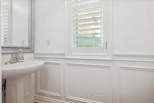 Additional image 15 of 320 Wrigglesworth Cres