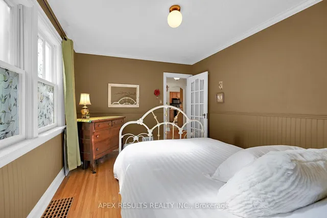 Additional image 18 of 360 Guelph Line