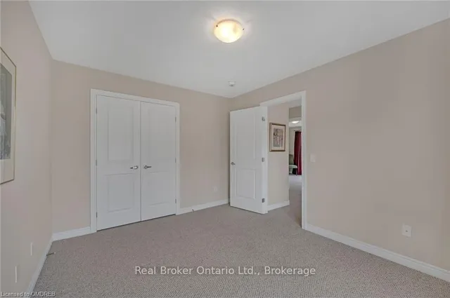 Additional image 25 of 93 SOUTHSHORE CRESCENT