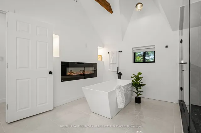 Additional image 16 of 127 Freelton Rd