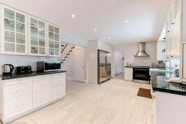 Additional image 13 of 555 Ofield Rd