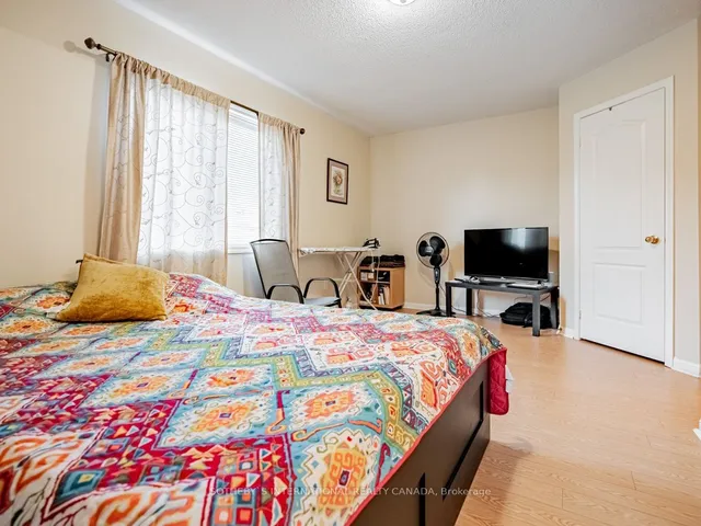 Additional image 28 of 1123 Houston Dr