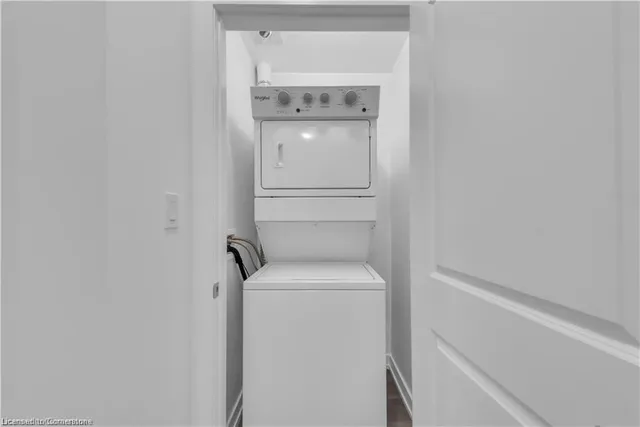 Additional image 4 of 460 Dundas St Unit 406