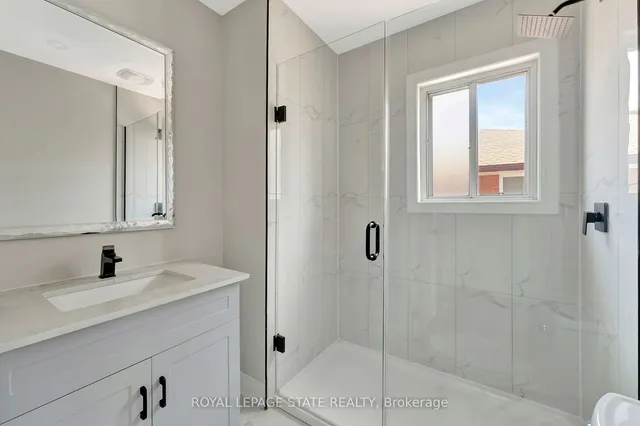 Additional image 17 of 2009 Brampton St