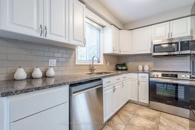 Additional image 14 of 305 Woodland Dr