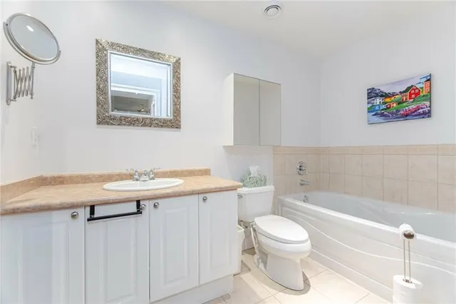 Additional image 21 of 399 ELIZABETH ST St Unit 210