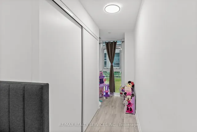 Additional image 23 of 251 Manitoba St Unit 115