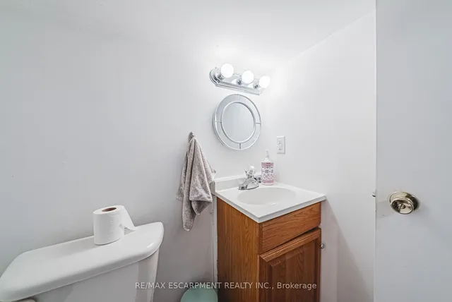 Additional image 29 of 62 Birch Ave