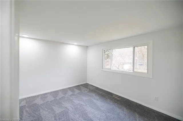 Additional image 26 of 279 Hatt St