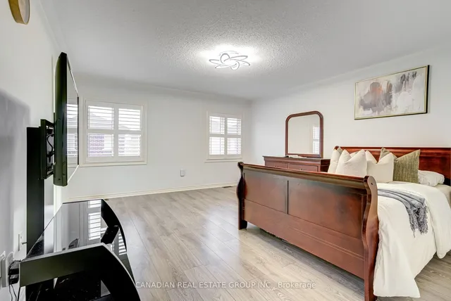 Additional image 18 of 1485 Chretien St