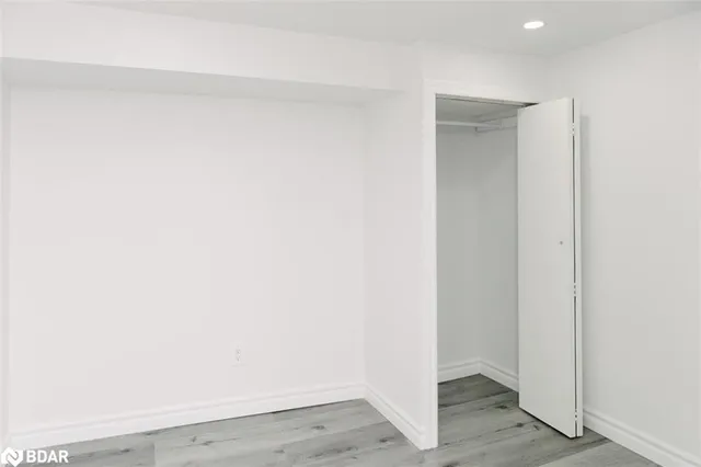 Additional image 25 of 673 Knox Ave