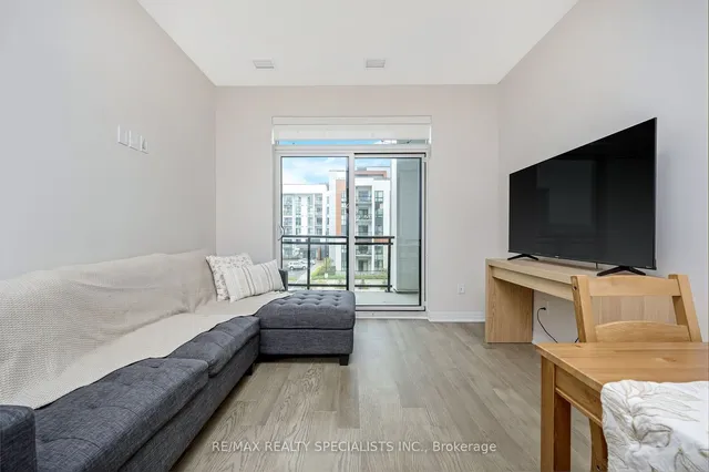 Additional image 10 of 470 Gordon Krantz Ave Unit 313