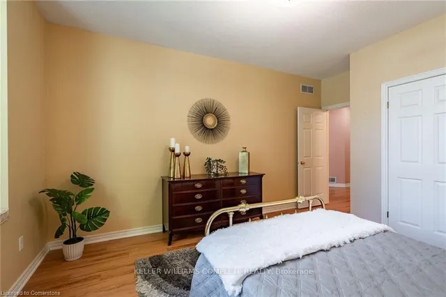 Additional image 14 of 44 Greentrail Dr