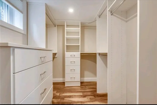 Additional image 43 of 685 Iroquois Ave