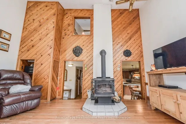 Additional image 13 of 8633 30 SIDEROAD