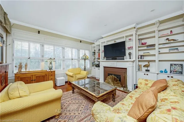 Additional image 9 of 103 THOMAS St